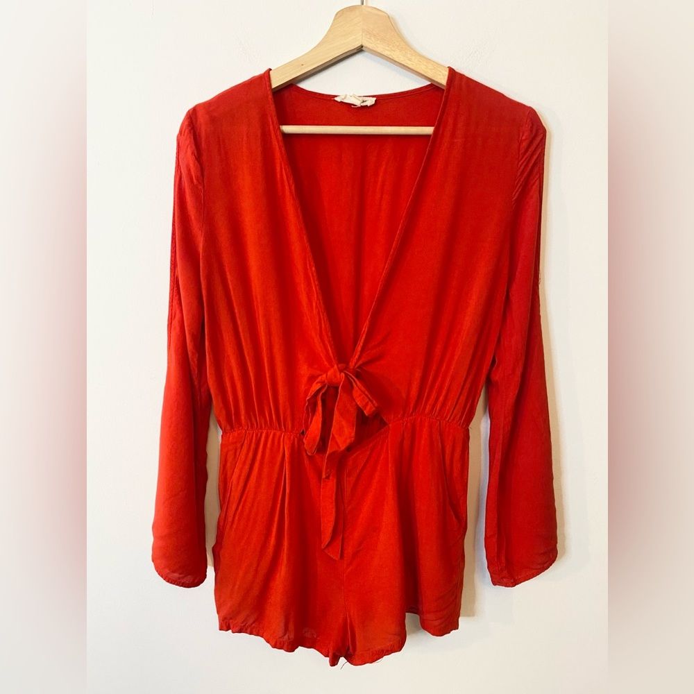 Cotton Candy La Red Shorts Romper, Pockets, Slit Sleeves, Size Medium